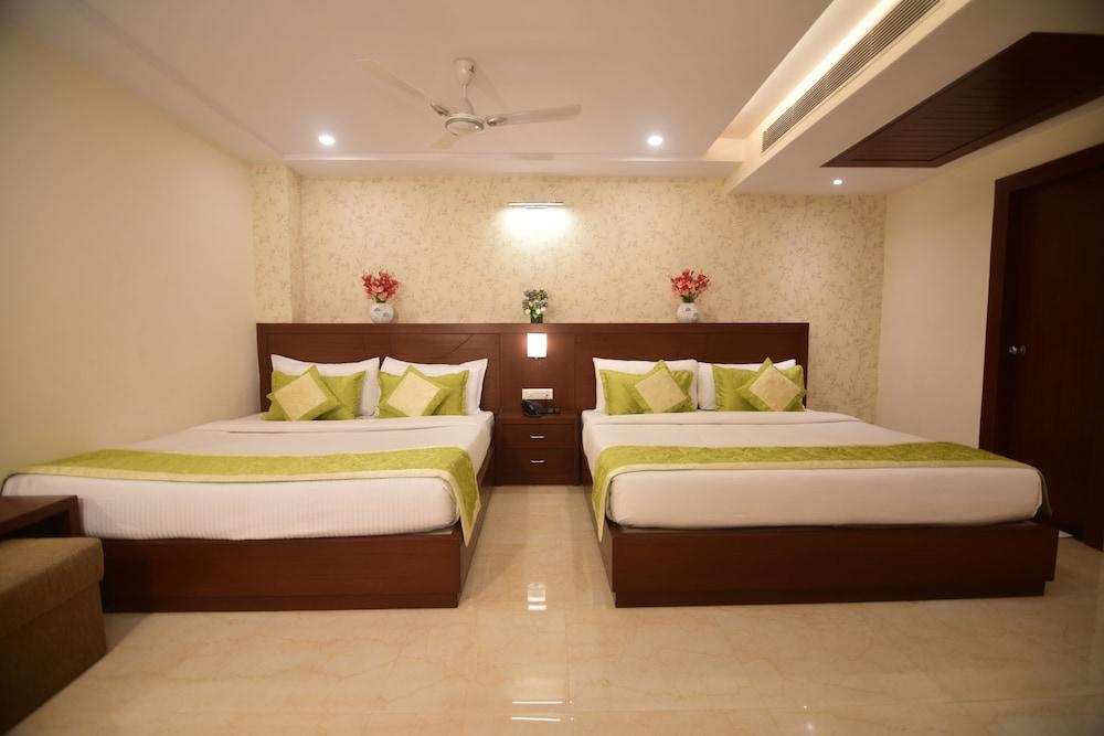 Hotel Varanasi Inn Exterior photo